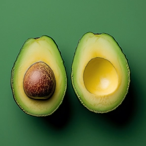 ナッツ類、アボカドなどの健康的な脂質
