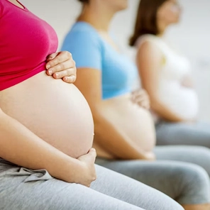 妊婦向けヨガおよびストレッチ